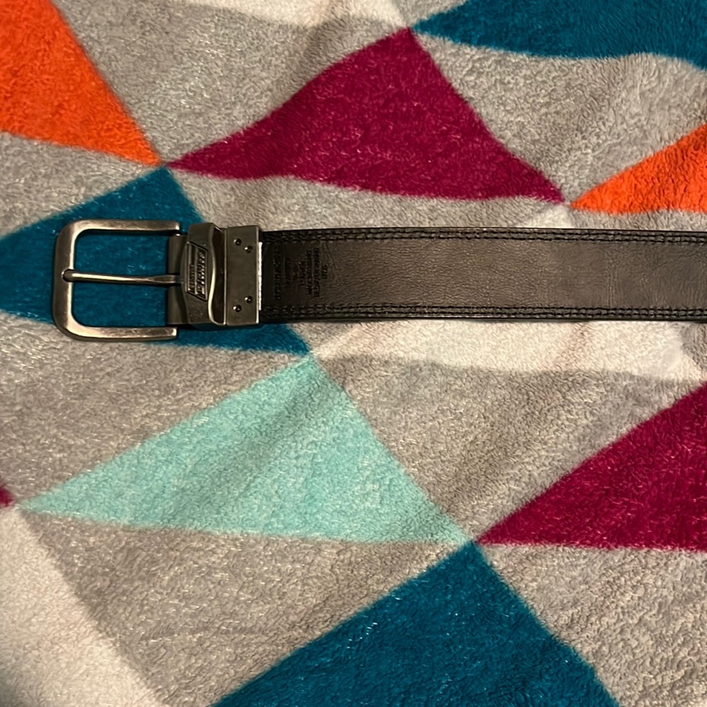 BRAND NEW BELT! Double sided , switching end
